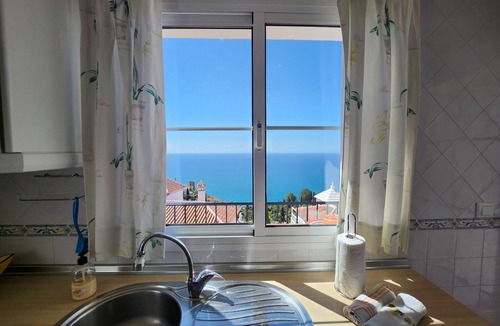 Torrox Costa Villa | 3 Bedrooms | Villa Ladera | CG R999