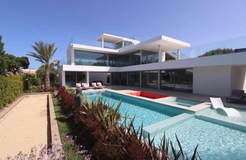 Cabo Roche House | 300 m² House ∙ 6 bedrooms ∙ 12 guests