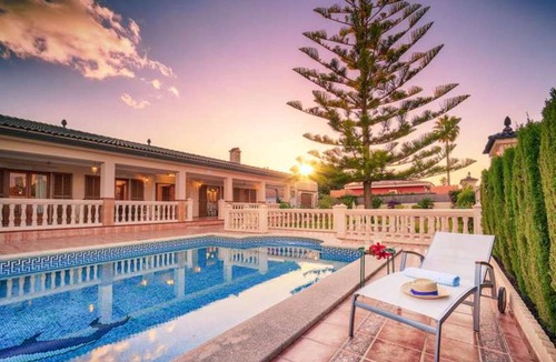 Badia Gran Villa | 300 m² Villa ∙ 3 bedrooms ∙ 6 guests