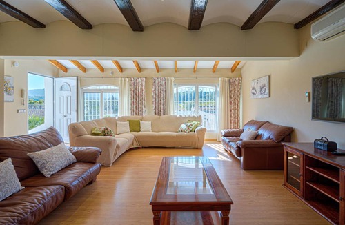Tarraula Villa | 300 m² Villa ∙ 6 bedrooms ∙ 12 guests