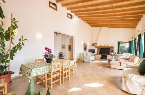 Sant Joan Villa | 350 m² Villa ∙ 3 bedrooms ∙ 6 guests
