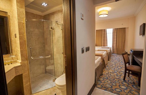 Mecca Hotel | 38 m² Hotel ∙ 127 guests