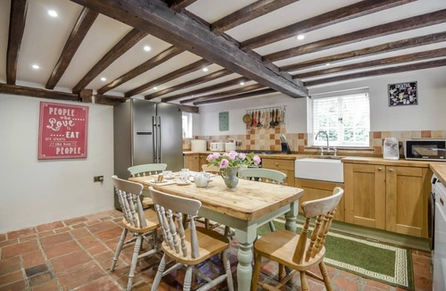 Bethersden Cottage | 4 Bed in Bethersden (oc-r44852)