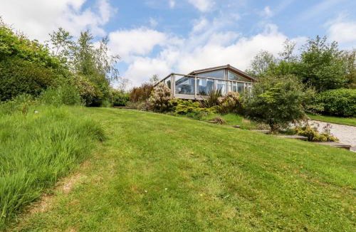 Looe House | 4 Tree Tops