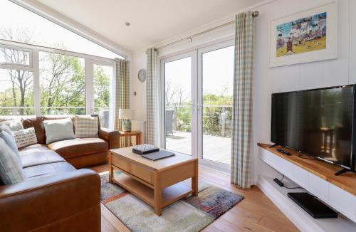 Looe House | 4 Tree Tops
