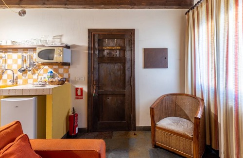 Braojos House | 45 m² House ∙ 1 bedroom ∙ 2 guests