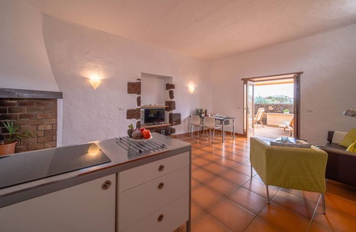 Haria House | 45 m² House ∙ 1 bedroom ∙ 2 guests