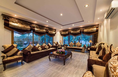 Unaizah Resort | 450 m² Resort ∙ 3 bedrooms ∙ 127 guests