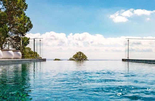 San Juan Bautista Villa | 477 m² Villa ∙ 5 bedrooms ∙ 10 guests