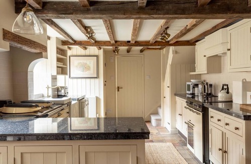 Wighton Cottage | 5 Bed in Wighton (oc-2179)