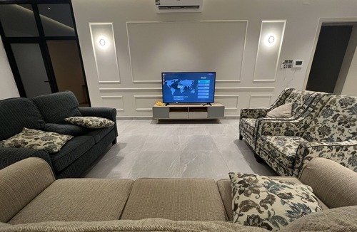 Buraydah House | 5 minutes of the center of the city