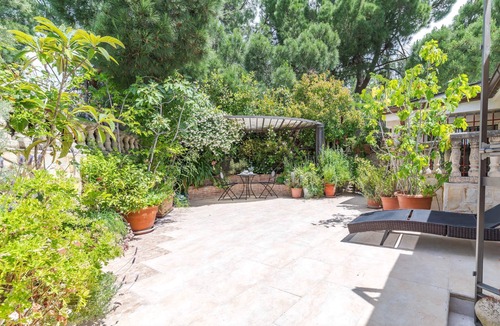 Majadahonda Villa | 5-Suite Madrid Luxury Villa with Oasis, Pool, Spa, Gym, Club and 24/7 Concierge