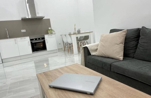 Mostoles Apartment | 50 m² Apartment ∙ 1 bedroom ∙ 2 guests