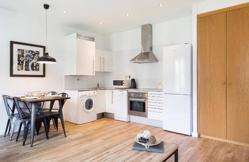 Ciutat Vella Apartment | 55 m² Serviced apartment ∙ 127 guests