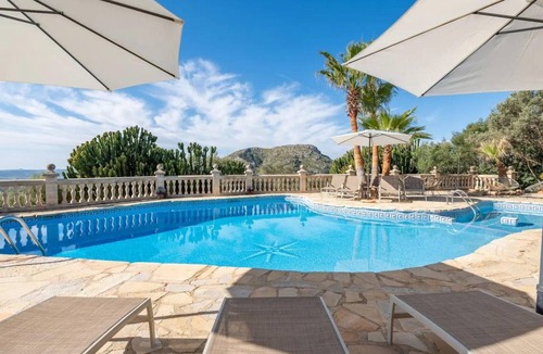 Alcudia House | 650 m² House ∙ 8 bedrooms ∙ 15 guests