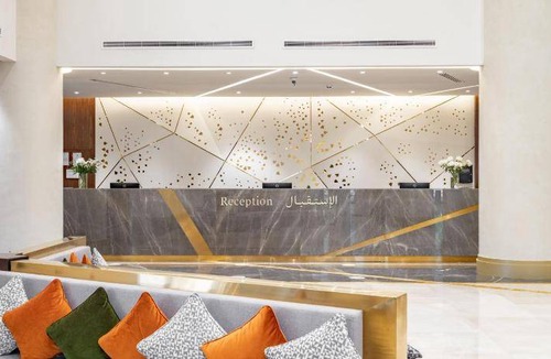 Mecca Hotel | 67 m² Hotel ∙ 2 bedrooms ∙ 127 guests