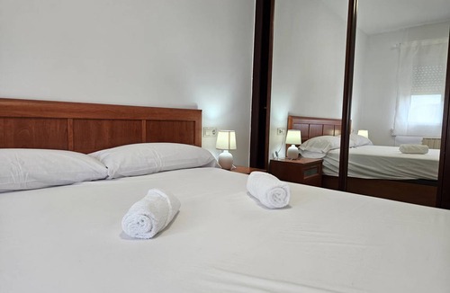 Cimadevilla Apartment | 70 m² Apartment ∙ 3 bedrooms ∙ 5 guests