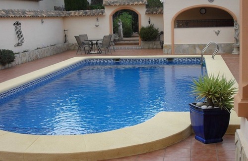 Jalon Villa | 8 PERSONS WITH PRIVATE POOL OUTSIDE BBQ ALL VERY LUXURIOUS.