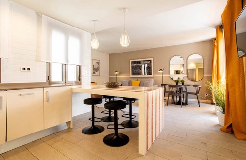 Embajadores Apartment | 80 m² Apartment ∙ 2 bedrooms ∙ 6 guests