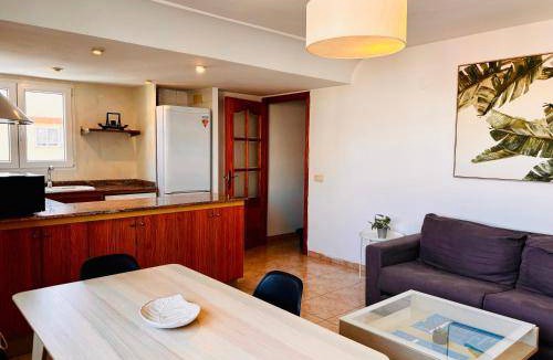 Trinitat Apartment | 80 m² Apartment ∙ 2 bedrooms ∙ 5 guests