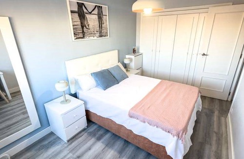 Mostoles Resort | 80 m² Private room ∙ 1 bedroom ∙ 2 guests
