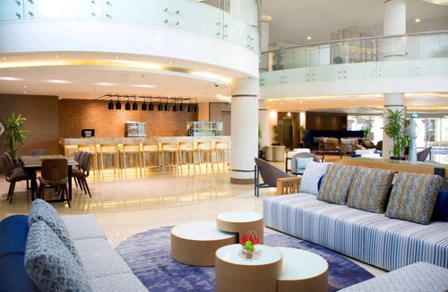 Dhahran Hotel | 84 m² Hotel ∙ 127 guests
