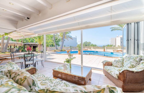 Peguera Villa | 850 m² Villa ∙ 6 bedrooms ∙ 12 guests