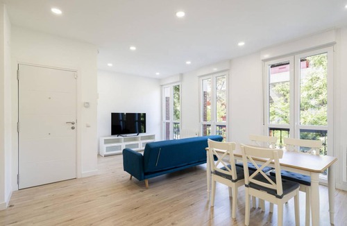 Palomeras Bajas Apartment | 90 m² Apartment ∙ 2 bedrooms ∙ 6 guests