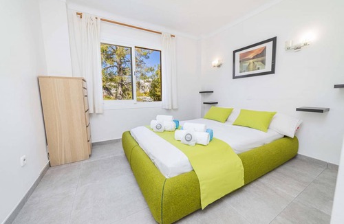Alcudia Apartment | 97 m² Apartment ∙ 3 bedrooms ∙ 6 guests