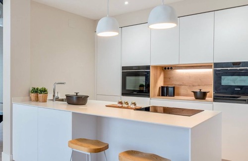 Vilagarcia de Arousa House | A dream vacation home, where the city and relaxation meet".