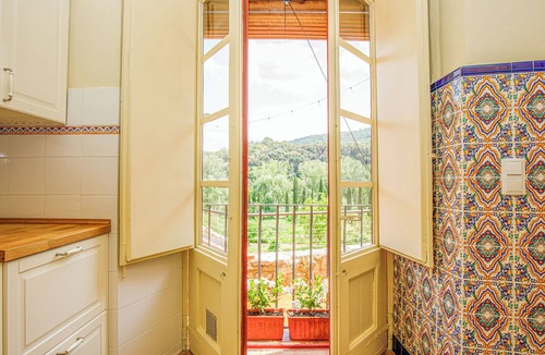 Besalu Apartment | Abadia Swiming Pool Seule Piscine du Centre Historique