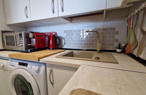 Rejas Apartment | Airport, Airport, Wanda, Plenilunio, Ifema, Cun, Wifi
