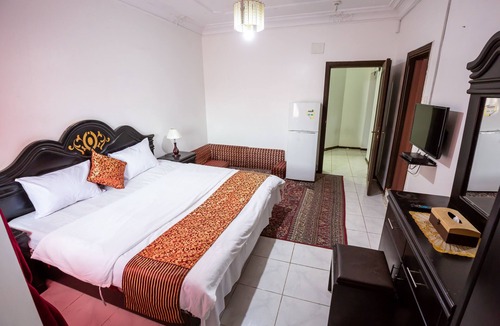 Ha'il Hotel | Al Eairy Furnished Apartments Hail 4