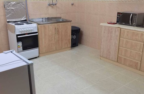 Al Harra Al-Sharqiah Apartment | Al Eairy Furnished Apt Al Madinah 3