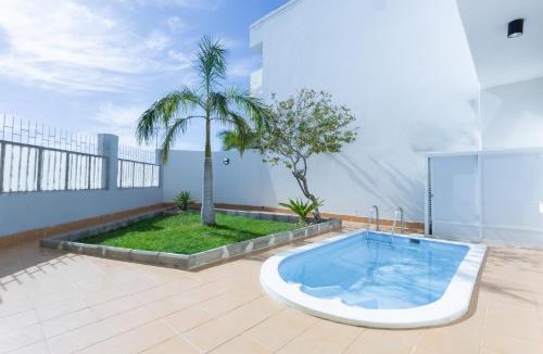 Ar Rayis Resort | Al Jar Resort - Families Only