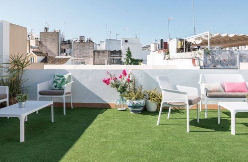 Alfalfa Apartment | Albareda 1 - One Bedroom Apartment, Sleeps 4