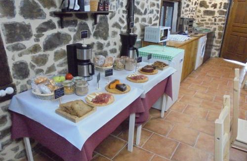 Traslavina Hostel | Albergue Areitz Soroa