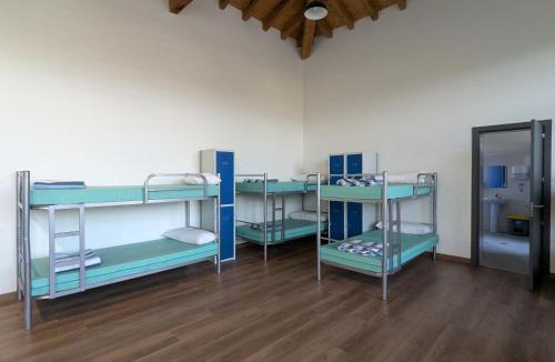 Bulbuente Hostel | Albergue Municipal Las Escuelas