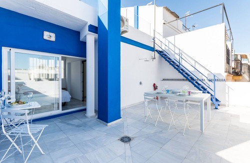San Vicente Apartment | Alfaqueque. 1-bedroom, private terrace, solarium