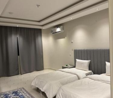 Duba Apartment | All the services are available at home