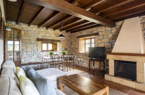 Guemes House | Alojamiento Rural Casa Roble -13802