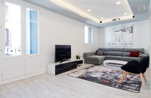 Malasana Apartment | Amazing Apartment by Kivoya in the heart of Madrid