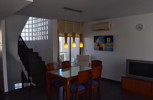 Oliva Apartment | Anacasa Adosado Juliola la Bomba AD2000