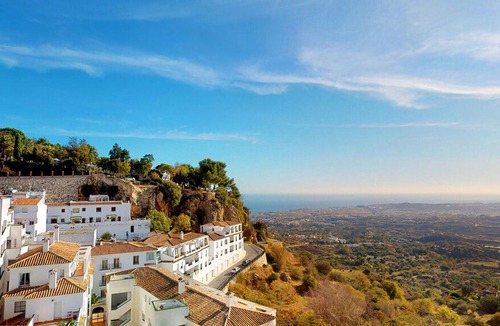 Mijas Pueblo Apartment | Andalusian penthouse with spectacular views