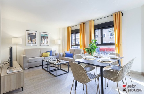Atocha Apartment | Antonio Lopez VIII apartment in Madrid