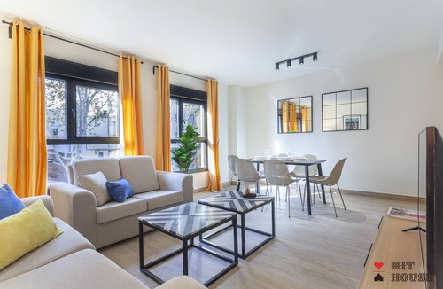 Atocha Apartment | Antonio Lopez VIII apartment in Madrid