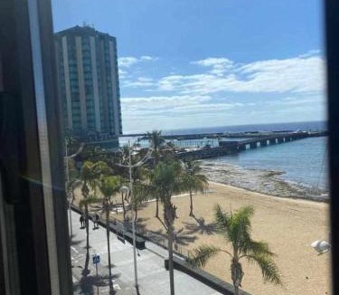 Arrecife Apartment | Apartamento la playa