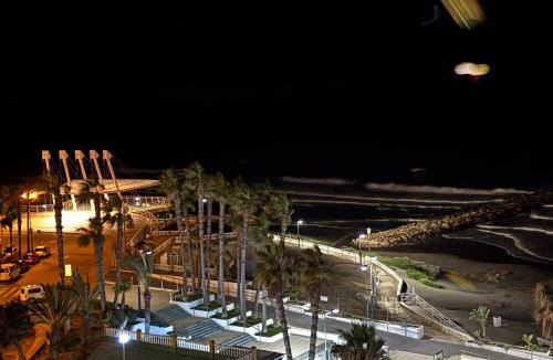 Torrox Costa Apartment | Apartamento primera línea de playa Torrox Costa MÁLAGA