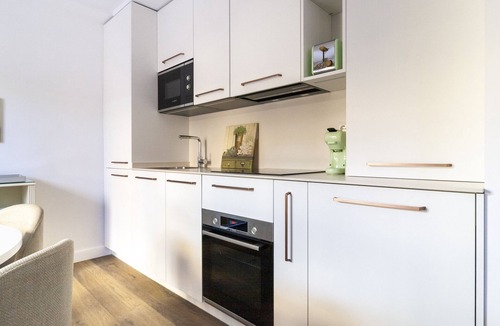 Campos Eliseos Apartment | Apartment 2 rooms and terrace Málaga Sharing Co