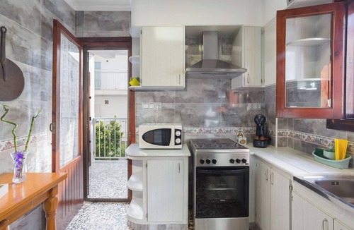 Oliva Apartment | Apartment 'Apartamento En Playa Acogedor' with Private Terrace, Wi-Fi and Air Conditioning